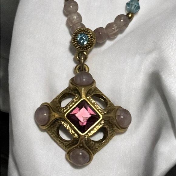 1928 Collection Gold Tone Beaded Necklace 16”+2” - Picture 7 of 8